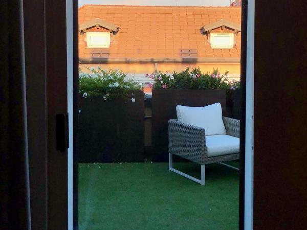 Dimora Augusteo : photo 8 de la chambre appartement avec terrasse