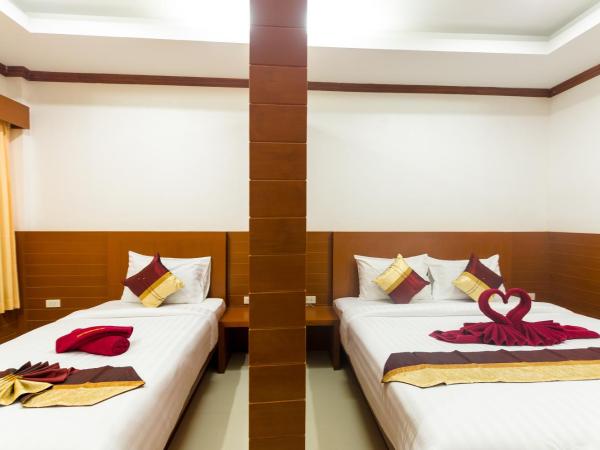 Sleep In Lanta Resort : photo 3 de la chambre chambre triple supérieure
