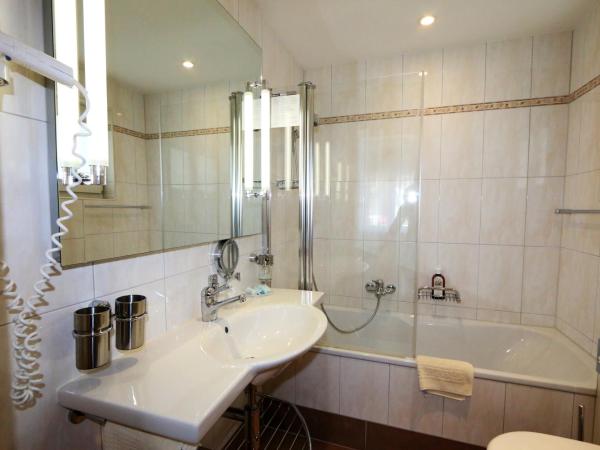 Amber Ski-in/out Hotel & Spa : photo 9 de la chambre chambre familiale