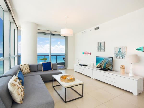 Monte Carlo by Miami Vacations : photo 3 de la chambre appartement de luxe en bord de mer 