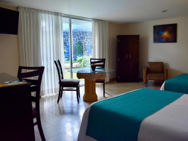 Country Hotel & Suites : photo 4 de la chambre chambre lits jumeaux standard