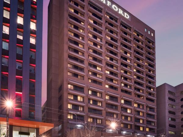 Stamford Plaza Adelaide : photo 1 de la chambre chambre lit king-size supérieure - vue sur ville