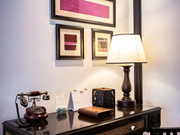 Na Nirand Romantic Boutique Resort : photo 2 de la chambre grand hébergement de luxe lanna romantique