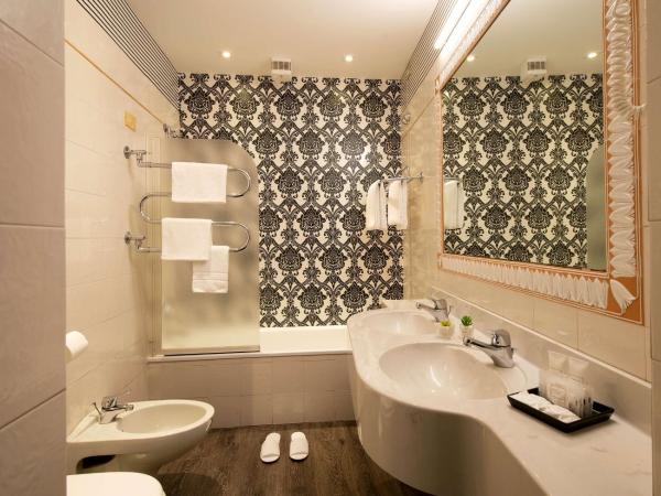 Hotel De La Pace, Sure Hotel Collection by Best Western : photo 3 de la chambre chambre familiale