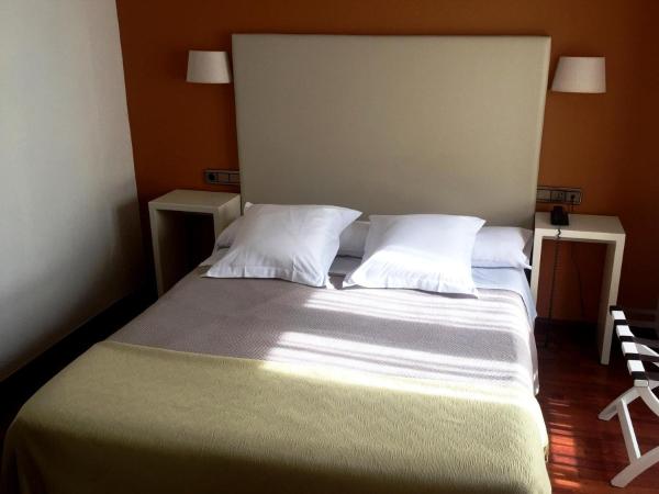 Hotel Ovetense : photo 6 de la chambre chambre double ou lits jumeaux