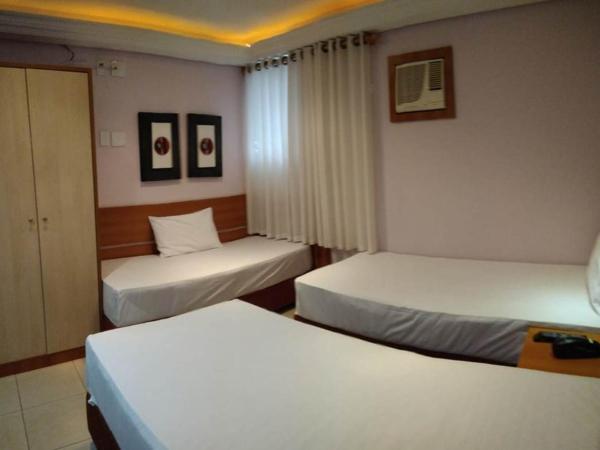 Hotel Luni : photo 6 de la chambre chambre triple deluxe