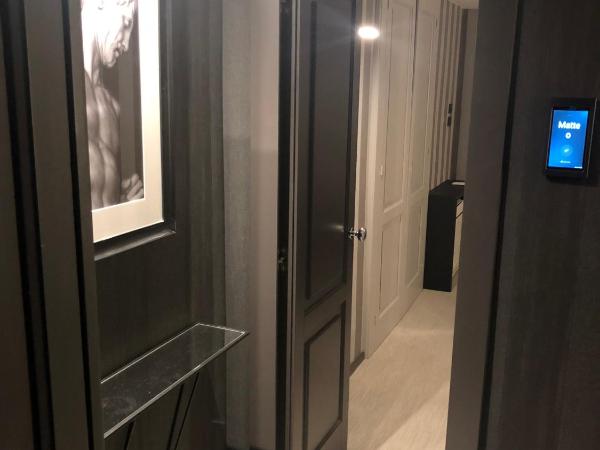 Imbriani Guest House : photo 4 de la chambre petite chambre double