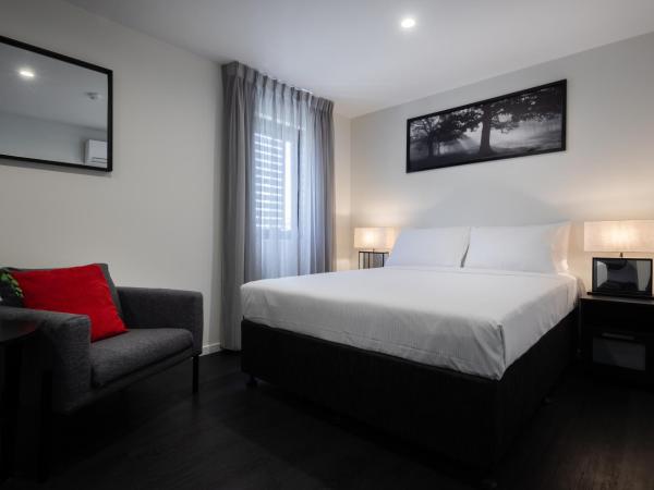 Ascot Budget Inn & Residences : photo 1 de la chambre suite 2 chambres avec kitchenette