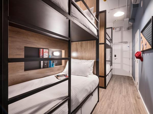 Hostel G Perth : photo 2 de la chambre lit dans dortoir femmes de 4 lits avec salle de bains privative