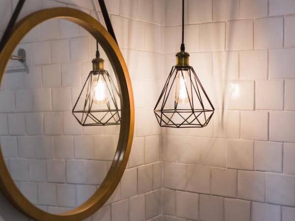 Spinomad hostel : photo 2 de la chambre chambre double deluxe avec balcon