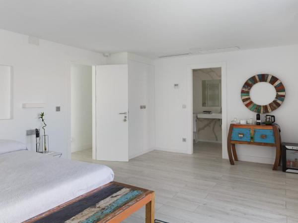 Hotel Alamo : photo 2 de la chambre chambre deluxe double ou lits jumeaux