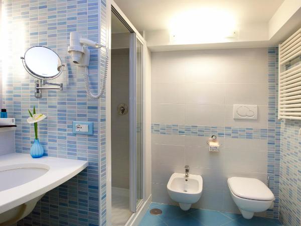 Sorrento Flats : photo 7 de la chambre chambre triple supérieure - duplex