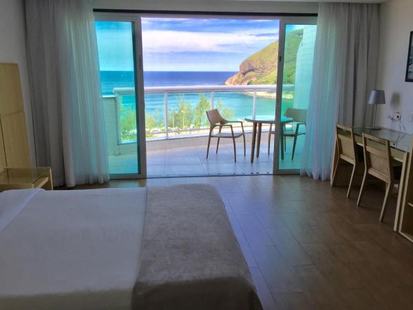 Atlantico Sul Hotel : photo 2 de la chambre chambre double supérieure avec balcon - vue sur mer