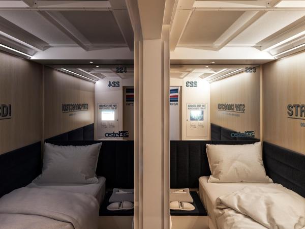 Ostelzzz Milano : photo 1 de la chambre chambre quadruple avec salle de bains privative