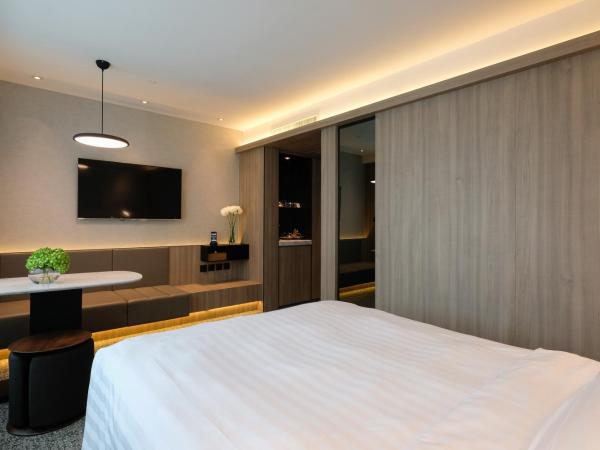 Nathan Hotel : photo 6 de la chambre chambre lit queen-size nathan