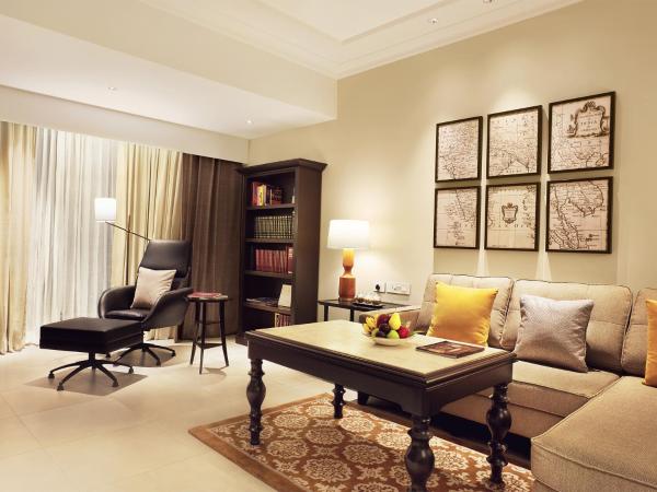 Taj Connemara, Chennai : photo 2 de la chambre suite exécutive avec navette aéroport aller-retour et plus