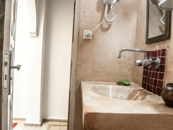 Riad Dar Latigeo : photo 8 de la chambre l'albatros - chambre double