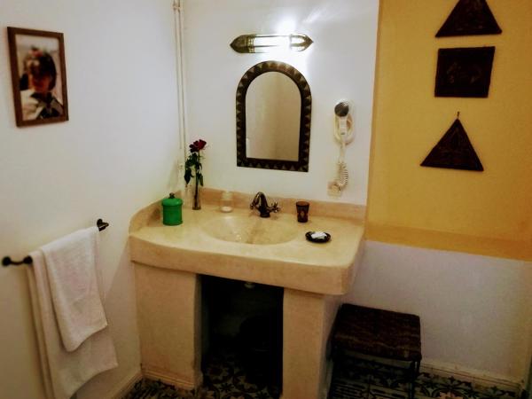 Riad Al Zahia : photo 6 de la chambre chambre lits jumeaux