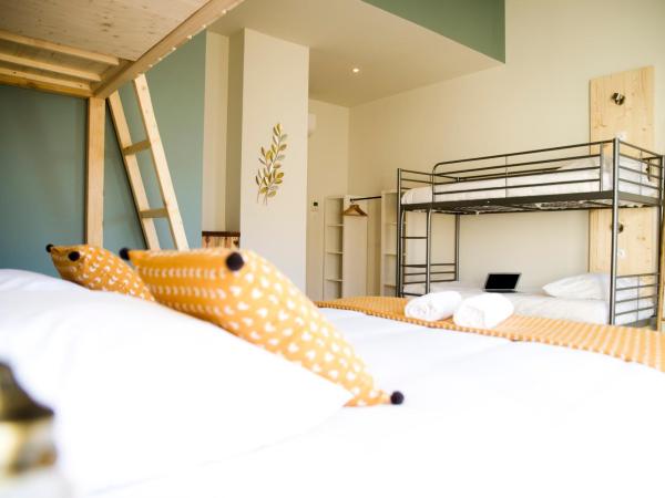 Georges Hostel & Café : photo 5 de la chambre chambre familiale