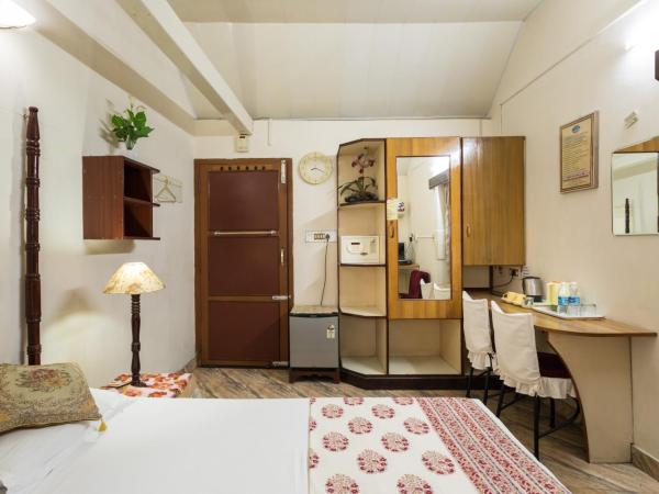 Sonnetta Residency : photo 1 de la chambre chambre double standard avec ventilateur