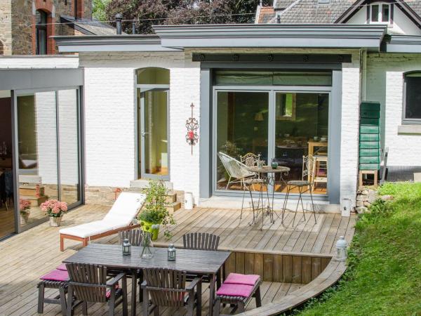 La Suite Des Pervenches : photo 9 de la chambre chambre double - vue sur jardin