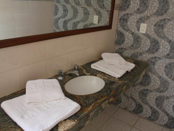 Hotel Galícia : photo 8 de la chambre chambre quadruple