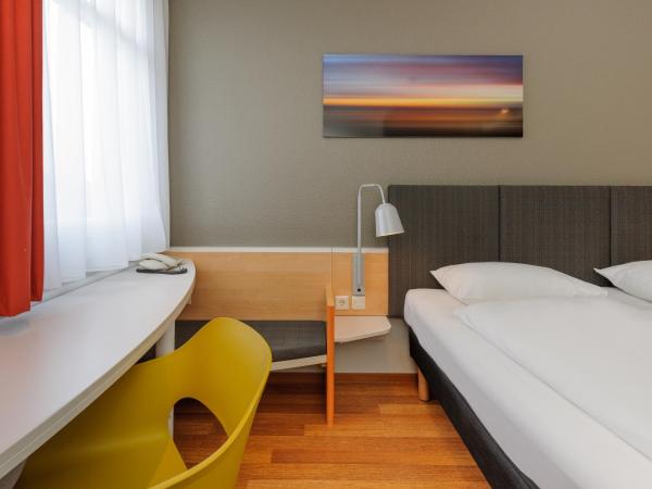 ibis Hotel Frankfurt Messe West : photo 8 de la chambre chambre lits jumeaux