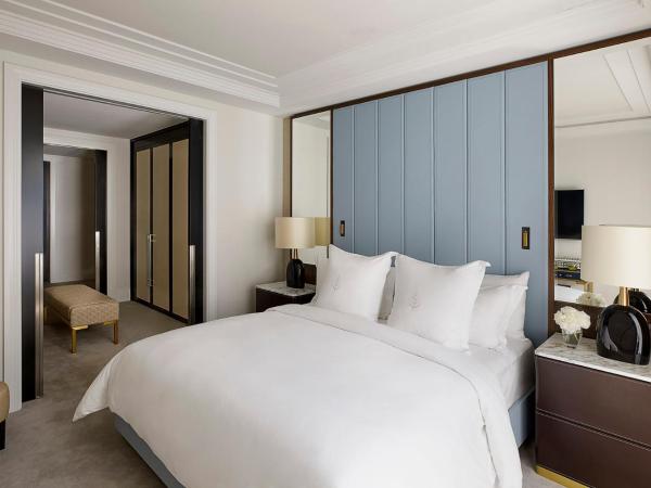 Four Seasons Hotel London at Ten Trinity Square : photo 2 de la chambre rsidence 3 chambres