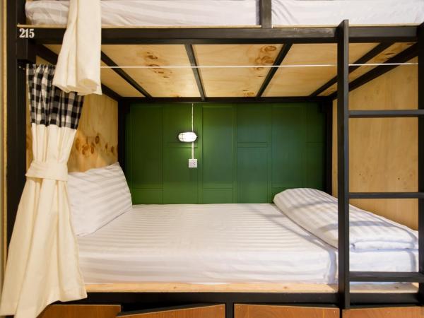 The Neighbors Hostel : photo 1 de la chambre lit dans dortoir mixte de 8 lits 