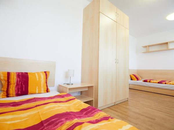 University Hotel : photo 8 de la chambre chambre lits jumeaux