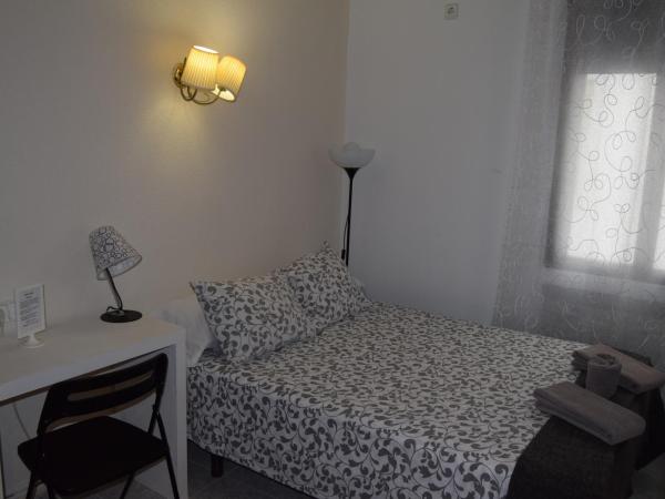 Hostal Rofer : photo 8 de la chambre chambre double