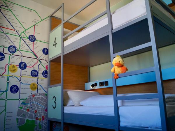 Grand Hostel Berlin Urban : photo 9 de la chambre lit dans dortoir mixte de 4 lits