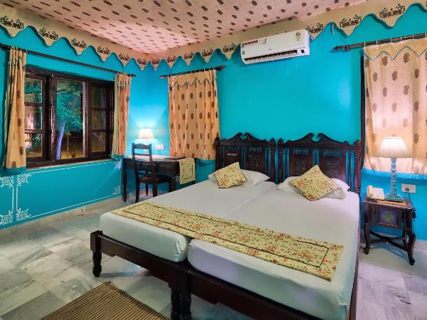 Ikaki Niwas - A Heritage Boutique Hotel : photo 2 de la chambre chambre deluxe double ou lits jumeaux