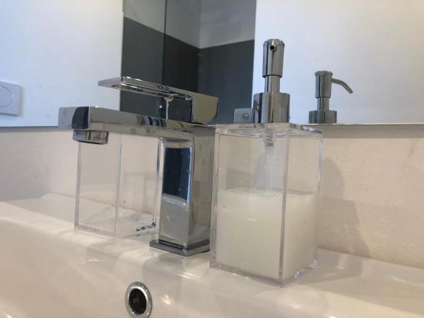 Siena Vip B&B : photo 8 de la chambre studio lit king-size