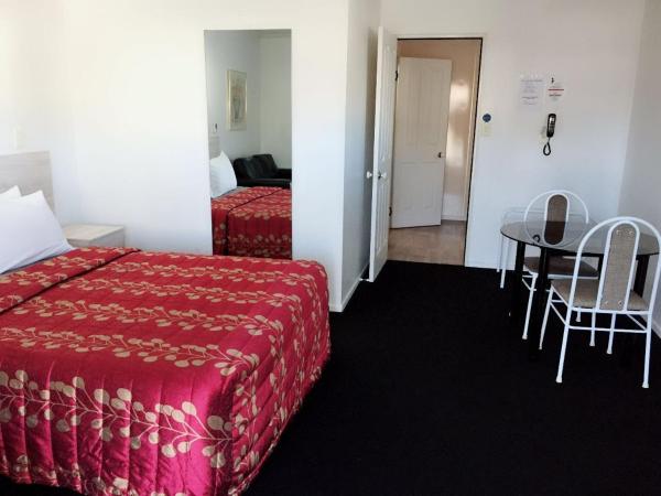 Rose Court Motel : photo 8 de la chambre petit studio
