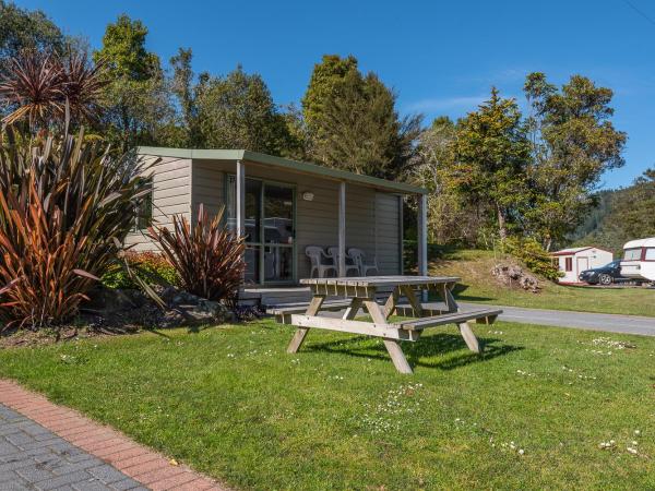 Blue Lake TOP 10 Holiday Park : photo 3 de la chambre cabine avec salle de bains privative