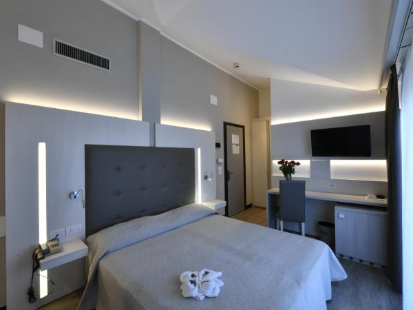 Hotel Europa : photo 1 de la chambre chambre lits jumeaux - double confort
