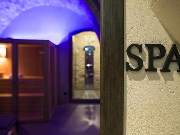 Locanda al Vescovo : photo 7 de la chambre chambre lit queen-size supérieure avec accès au spa