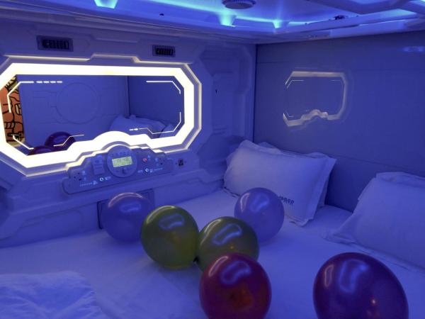 Space Hotel @ Chinatown Kuala Lumpur : photo 3 de la chambre chambre double avec salle de bains commune