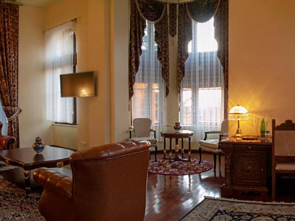 Rubezahl-Marienbad Luxury Historical Castle Hotel & Golf-Castle Hotel Collection : photo 2 de la chambre suite royale