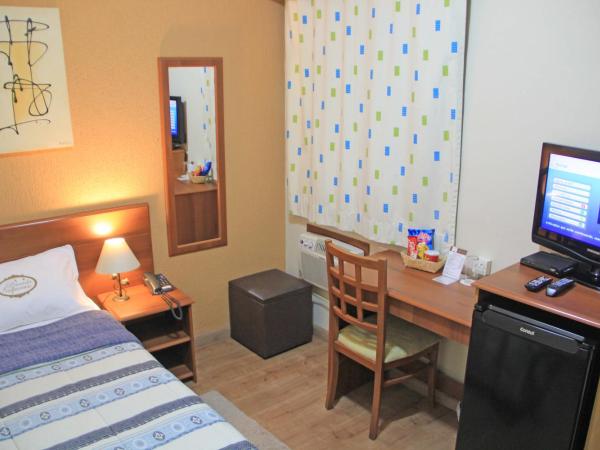 Hotel Valparaíso - Metrô Paraíso e 800m da Av Paulista : photo 1 de la chambre chambre simple Économique