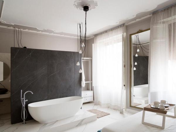 Le Bain Suite - accanto al Mare vicinissima a Ortigia e al Teatro : photo 10 de la chambre chambre double supérieure