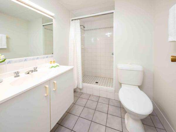 Hides Hotel : photo 5 de la chambre hébergement lit king-size et lit simple