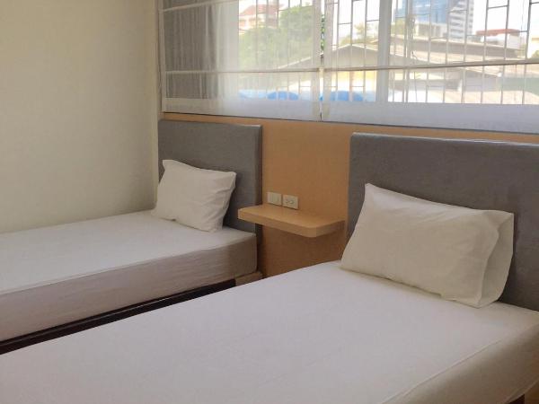 Nine Place Sukhumvit 40 : photo 3 de la chambre chambre double ou lits jumeaux standard