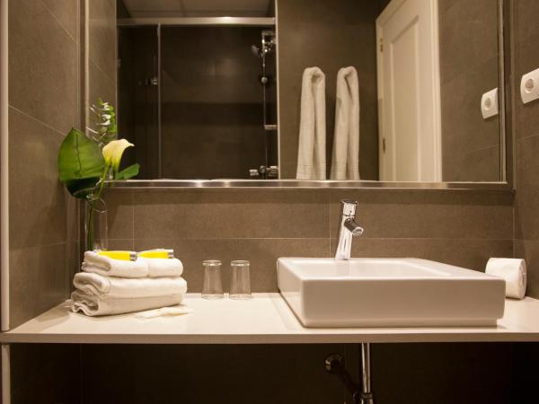 Hostal Goya : photo 6 de la chambre chambre lits jumeaux supérieure