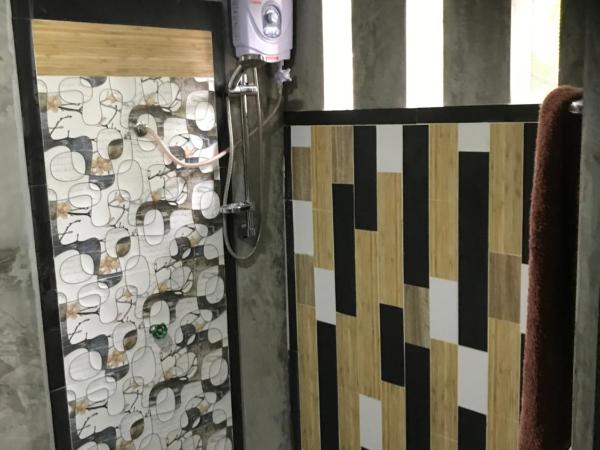 Boutique Hotel & Restaurant, Jaidee Bamboo Huts : photo 2 de la chambre standard triple room - no balcony