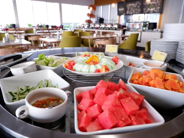 MaxOne Platinum Hayam Wuruk : photo 8 de la chambre warmth room