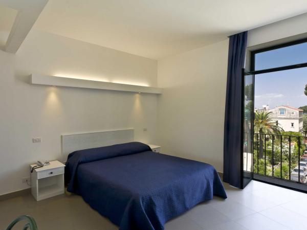 Hotel Eden : photo 1 de la chambre chambre double