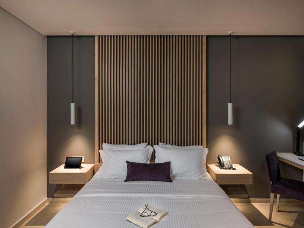 Trianon Luxury Apartments & Suites : photo 3 de la chambre chambre double