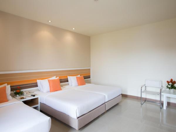 Imm Hotel Thaphae Chiang Mai : photo 2 de la chambre chambre triple